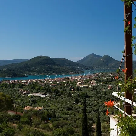 Сasa de vacaciones Amalia Nydri (Lefkada)